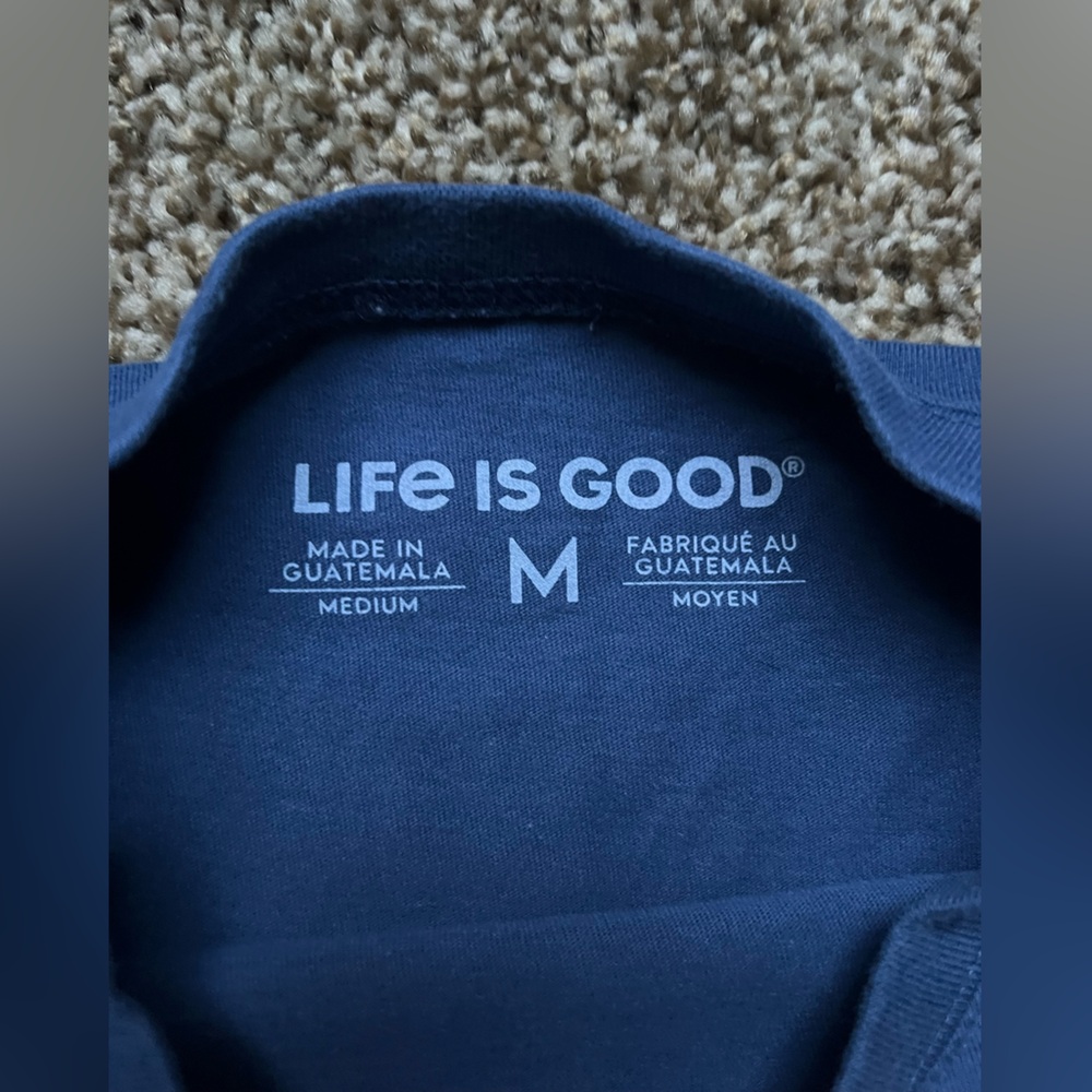 Life Is Good American Flag Tshirt - Picture 2 of 2